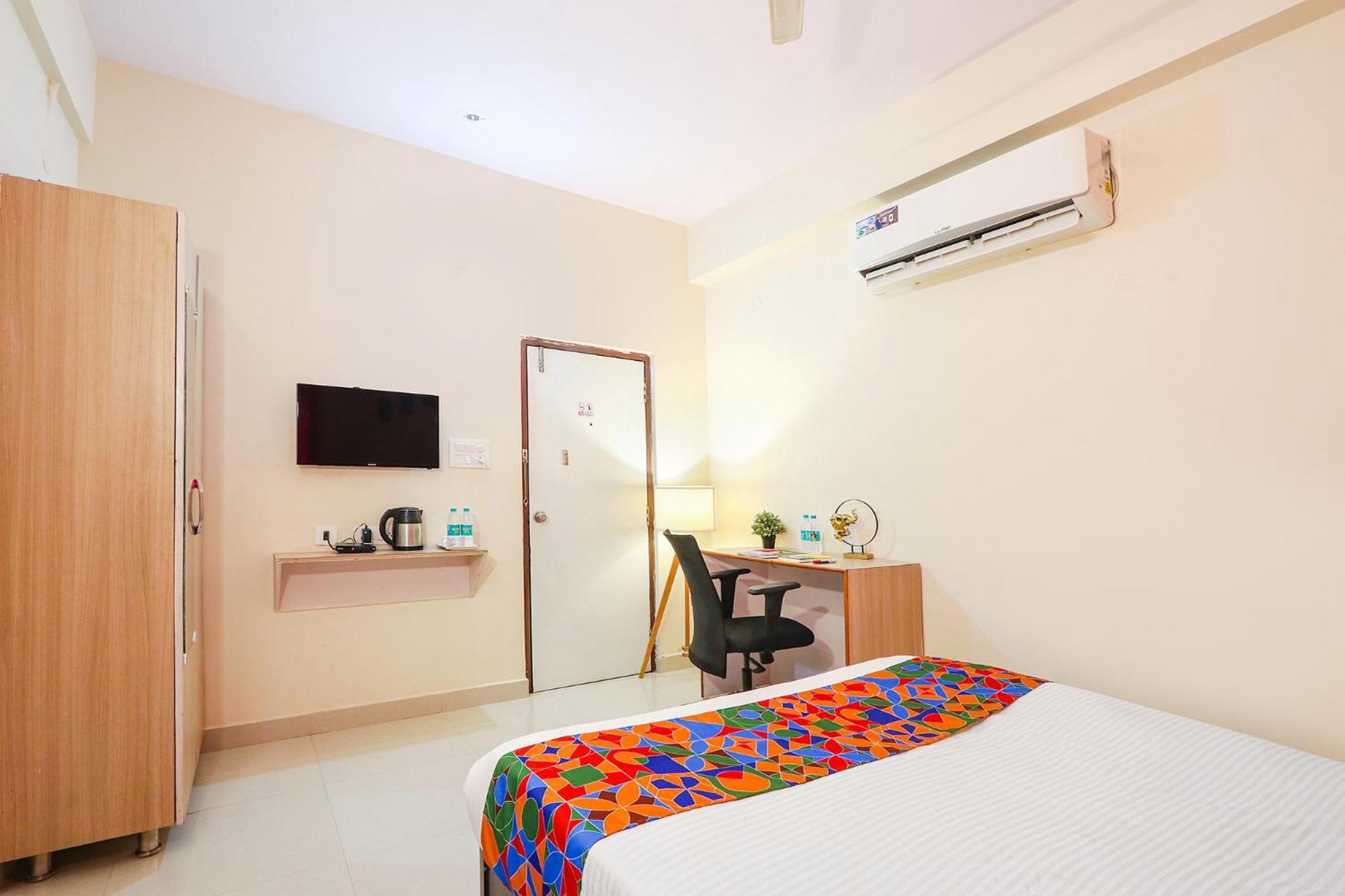 Fabhotel Namaha Suites - Nr Hyderabad International Airport, Shamshabad Екстер'єр фото